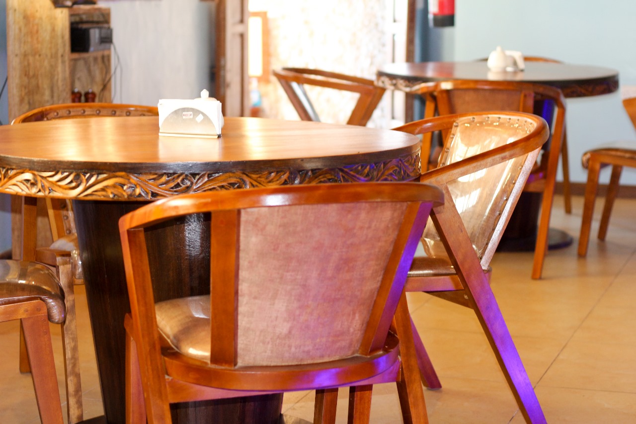 Restaurant ocean view